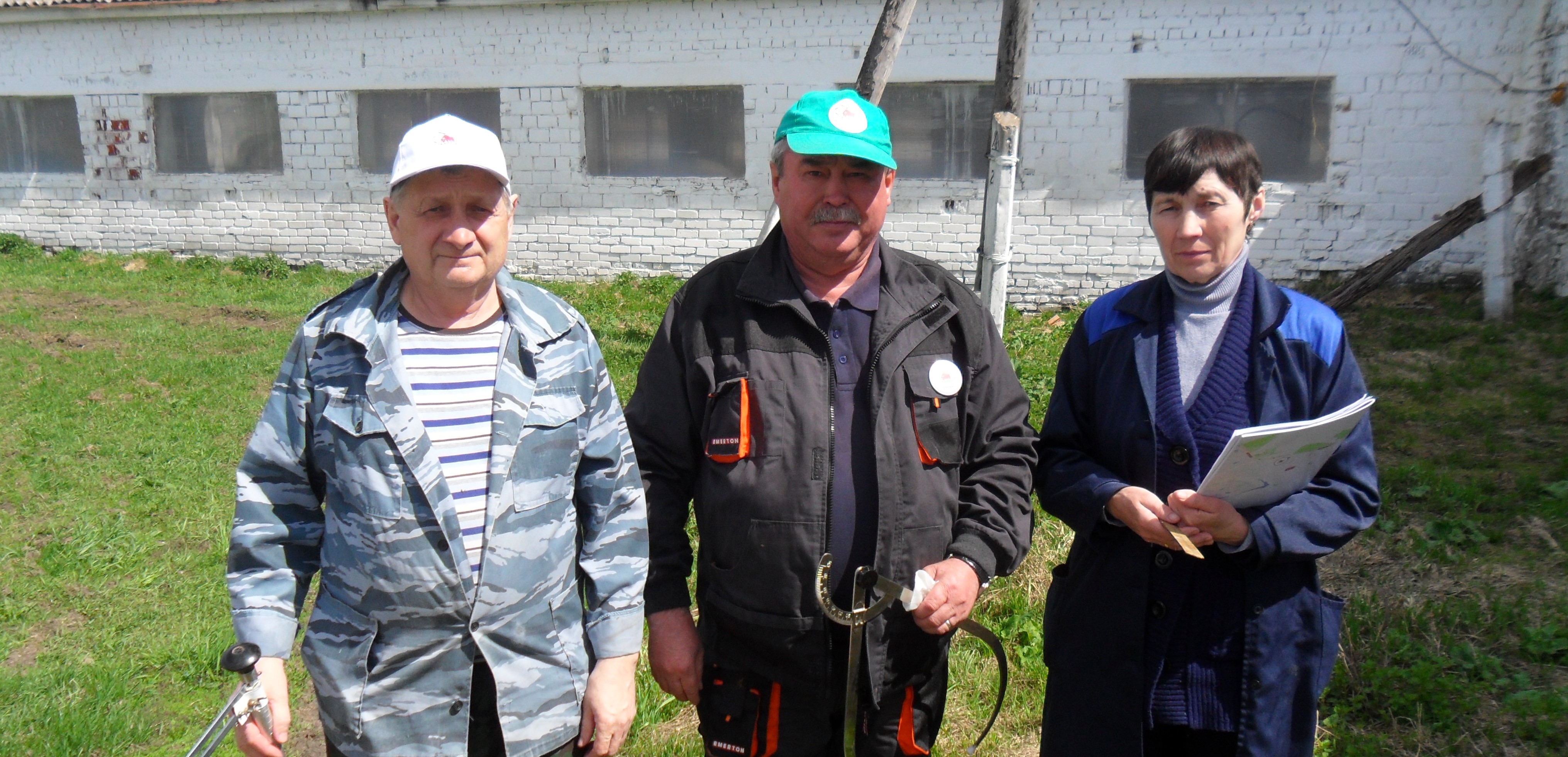 Выезд  в СХПК « Комбайн» Яльчикского  района для экстерьерной оценки первотелок